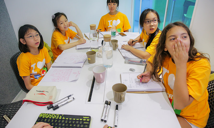 summer-camp-2018-7 Jiaozhou Rd campus in Shanghai, lounge area | That's Mandarin