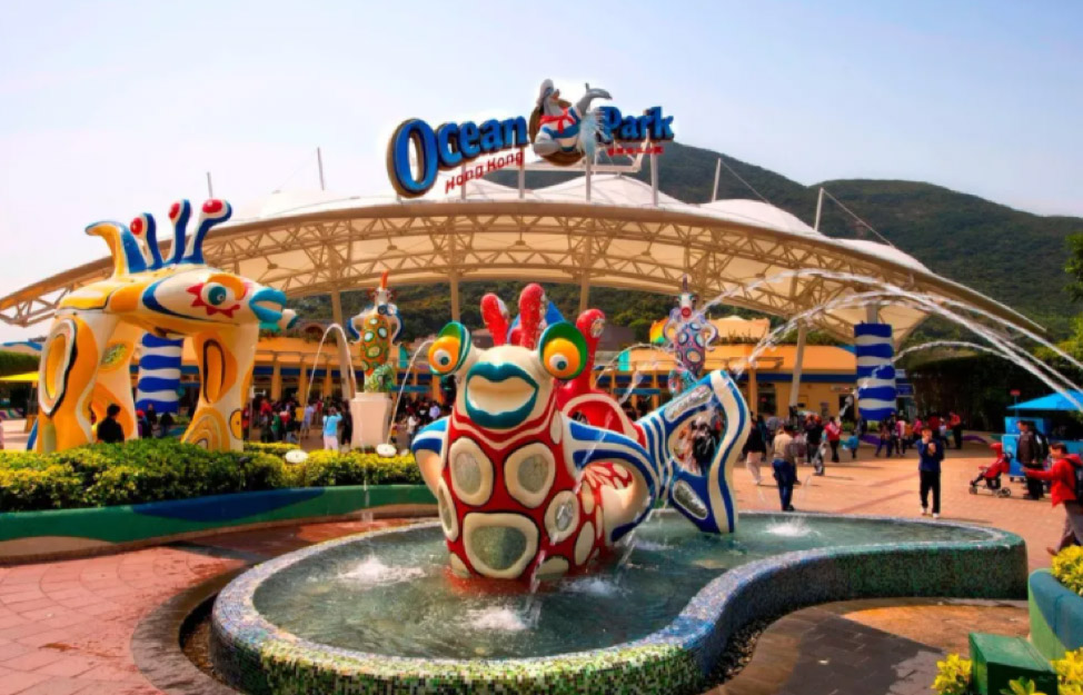 Hong Kong Ocean Park | 7 Best Adventure Parks in China